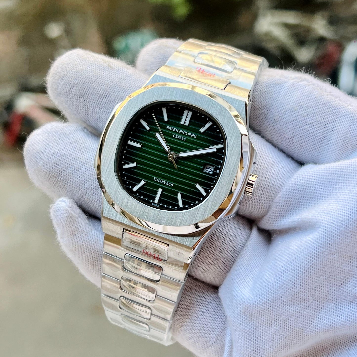 PATEK PHILIPEE-NAUTILUS GREEN AUTOMATIC