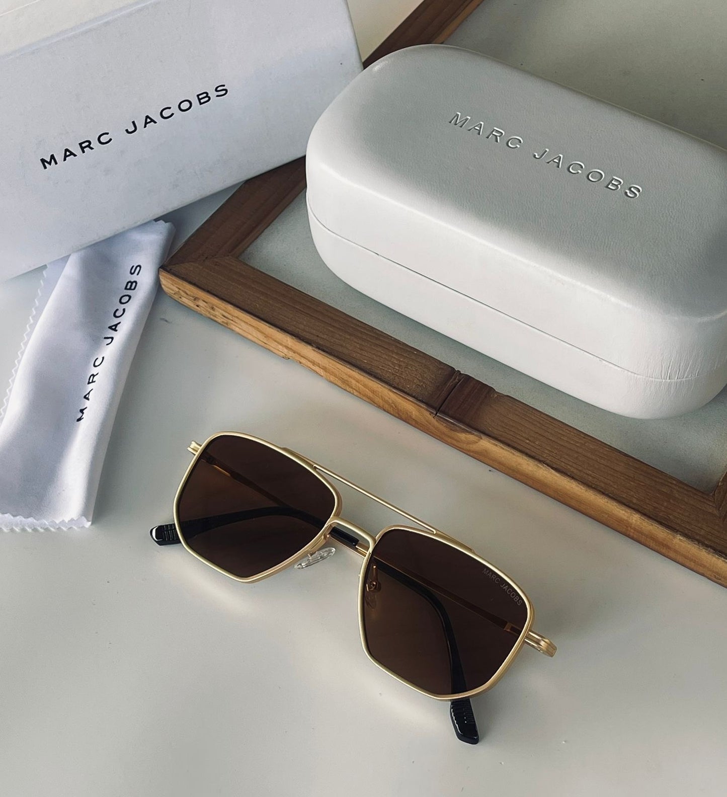 MARC JACOBS-Sunglasses