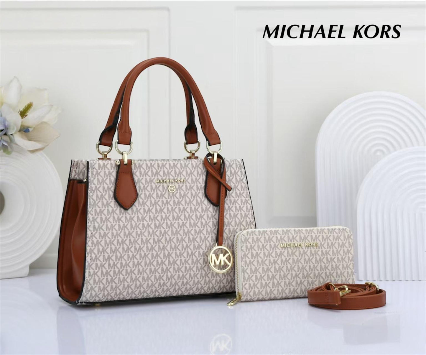 Micheal Kors- Handbag