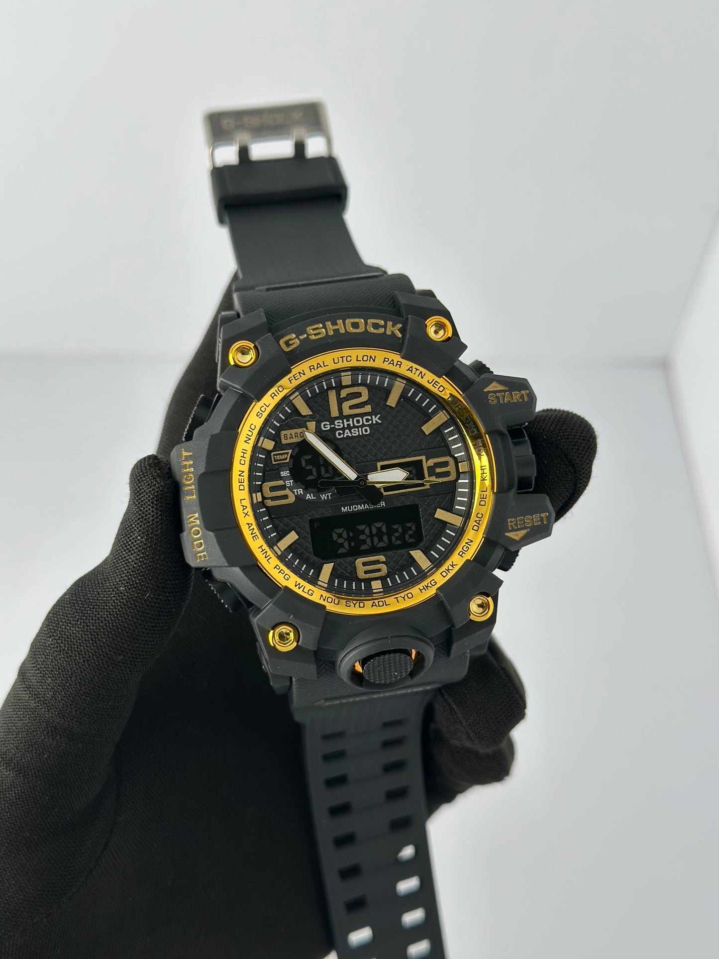 G-SHOCK Sporty Analog watch