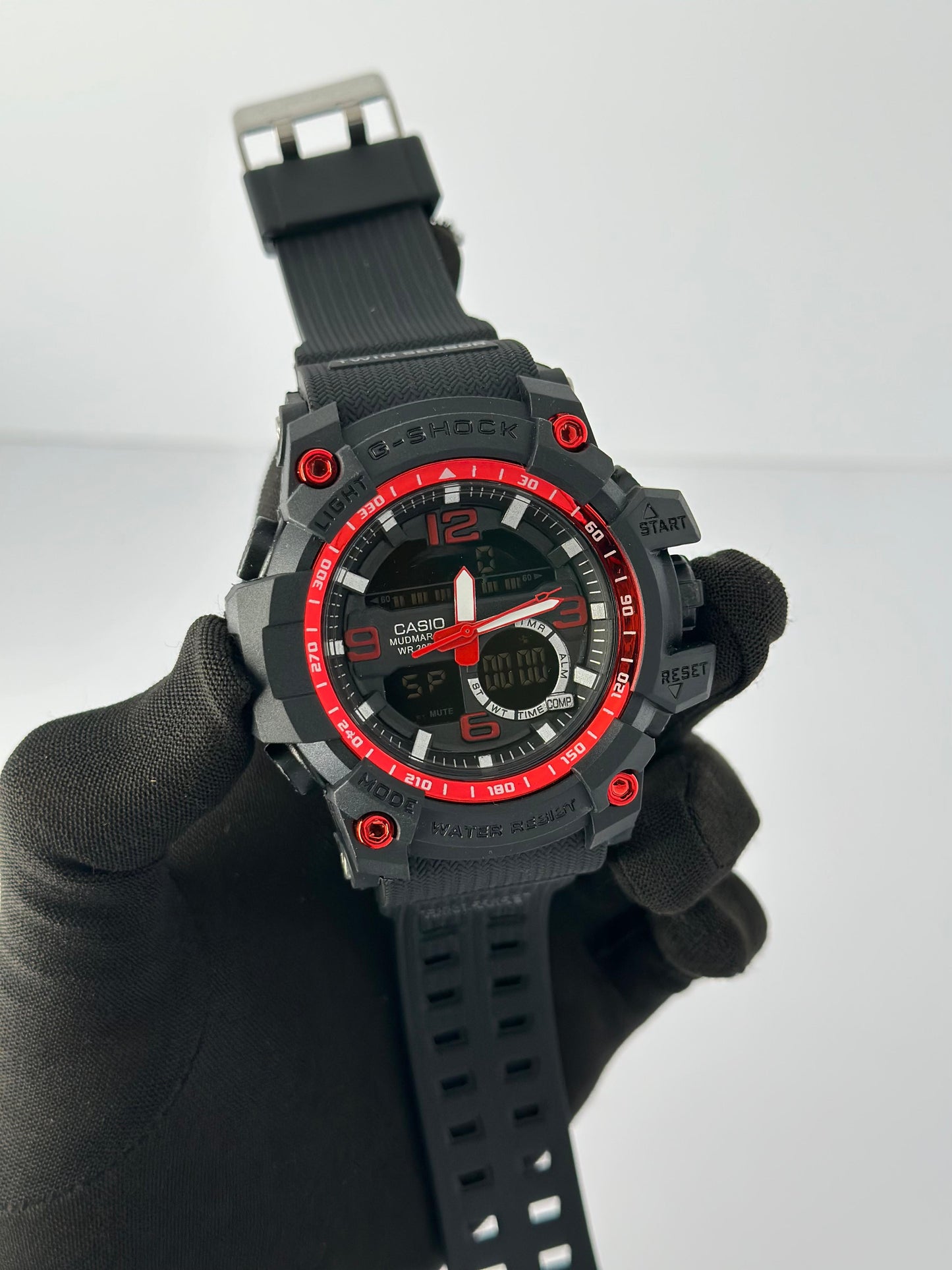 G-SHOCK Sporty Analog watch
