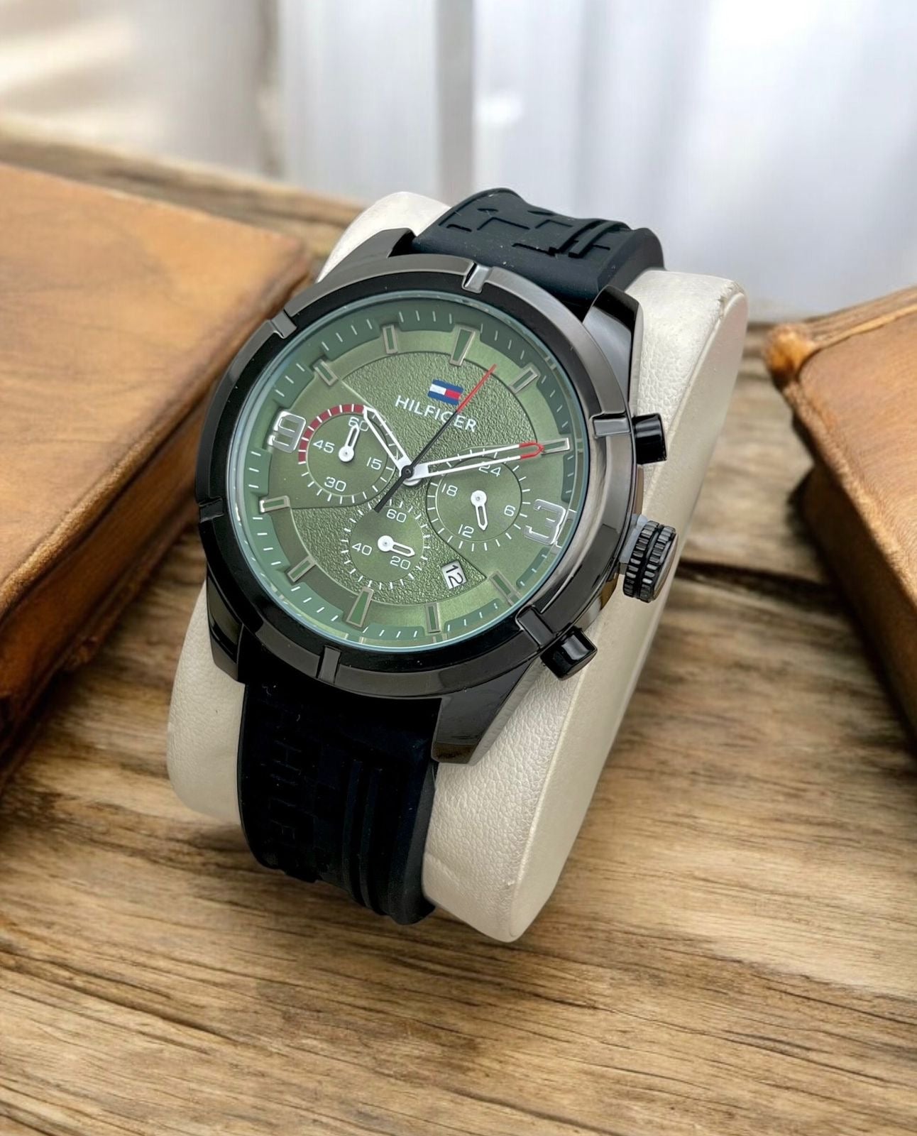 TOMMY HILFIGURE Watch