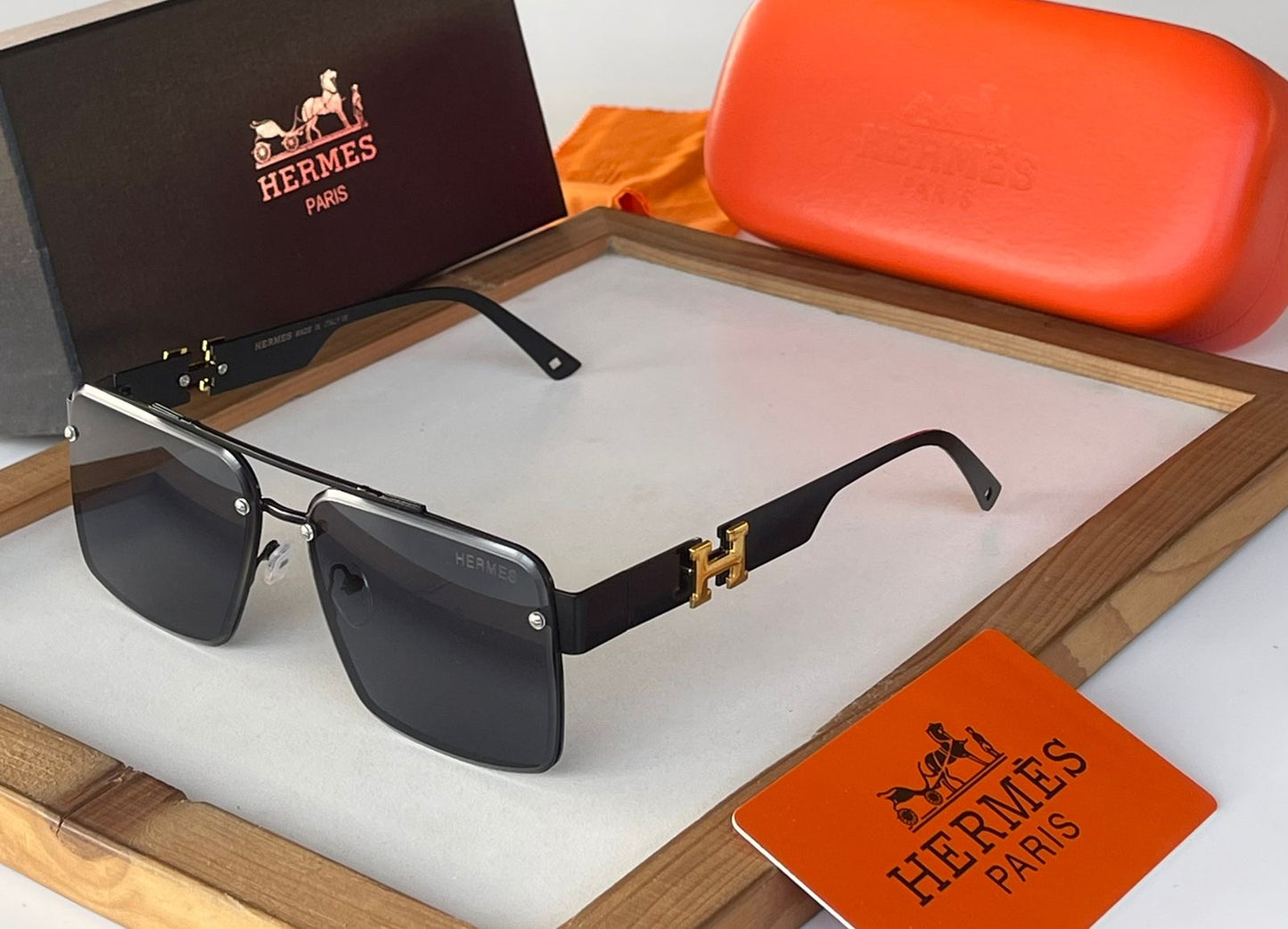 HERMES_SUNGLASSES