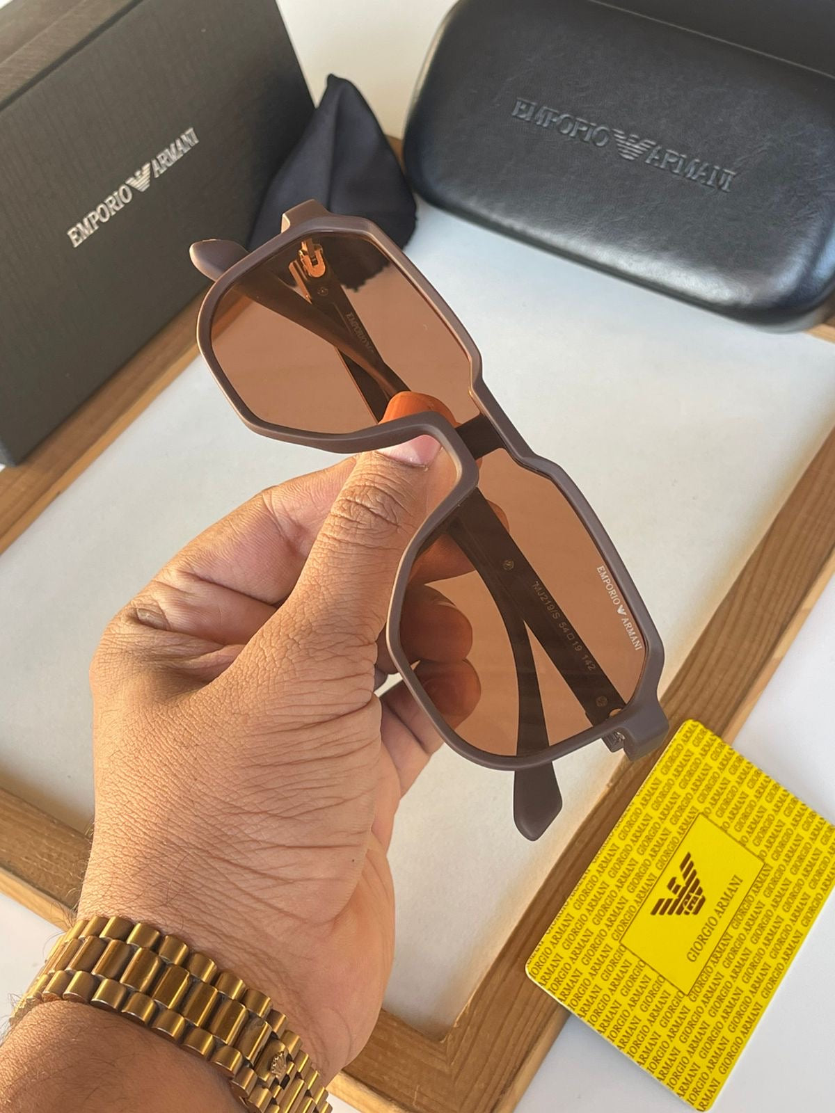 EMPORIO ARMANI-Sunglasses