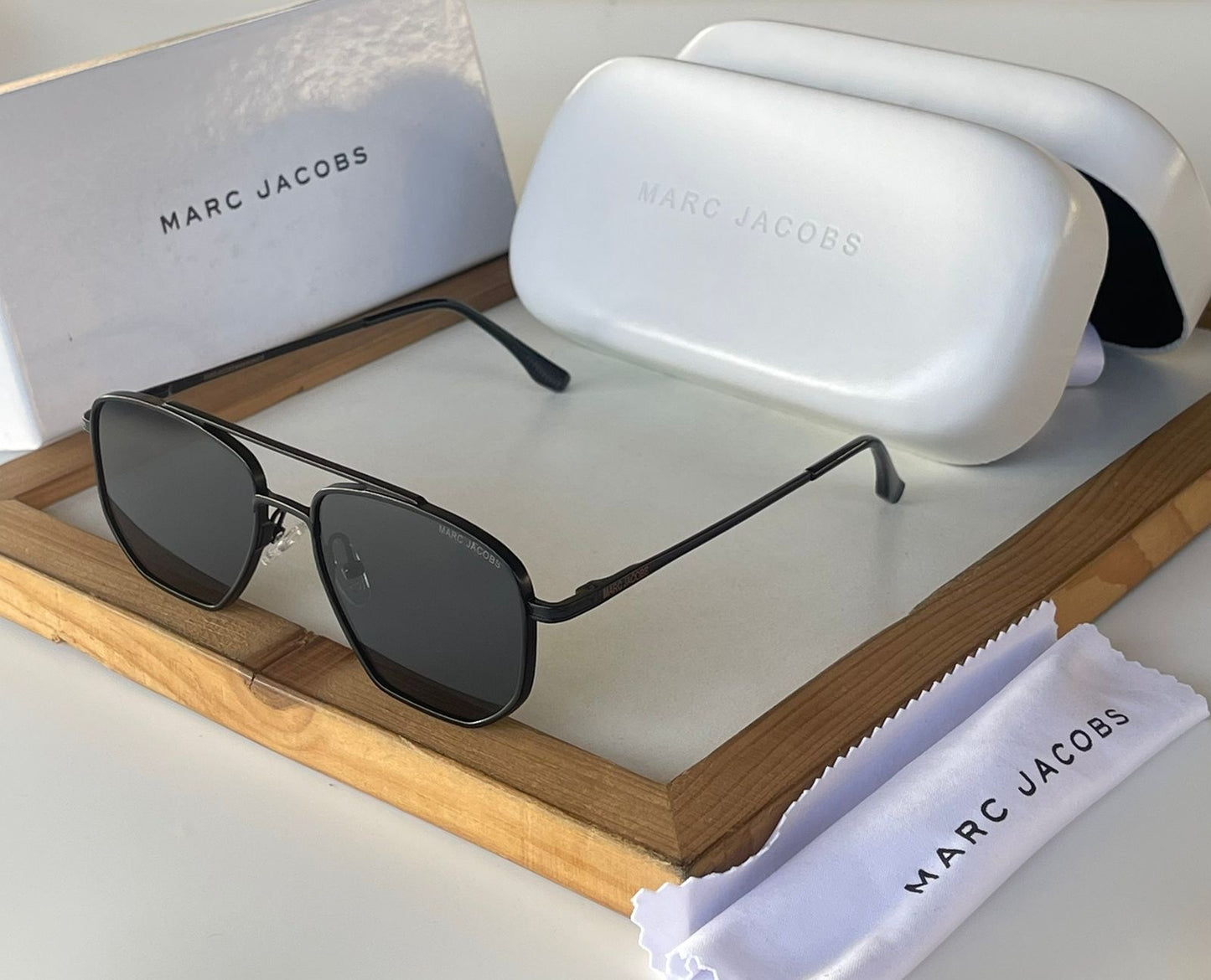 MARC JACOBS-Sunglasses
