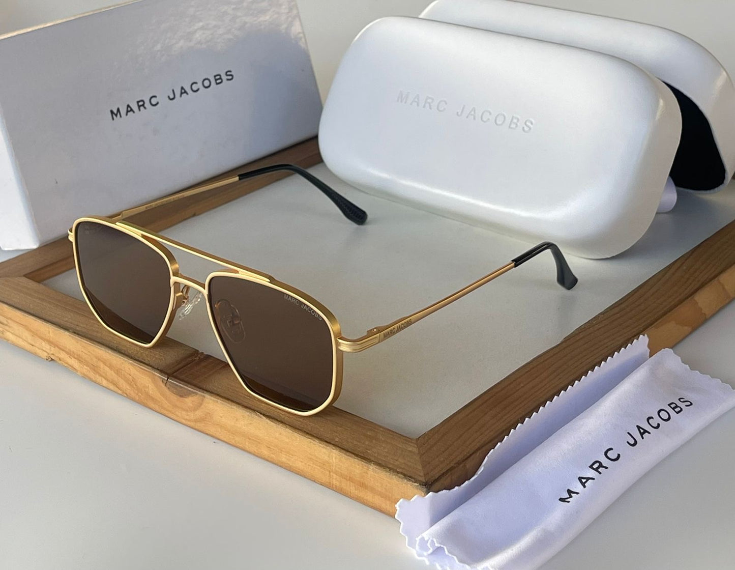 MARC JACOBS-Sunglasses