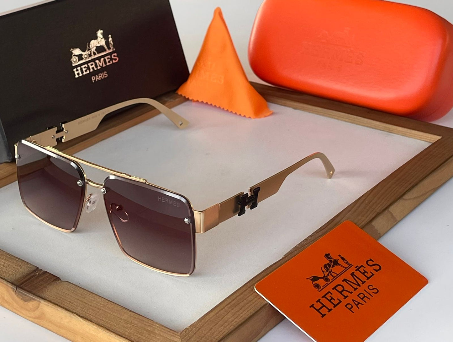 HERMES_SUNGLASSES